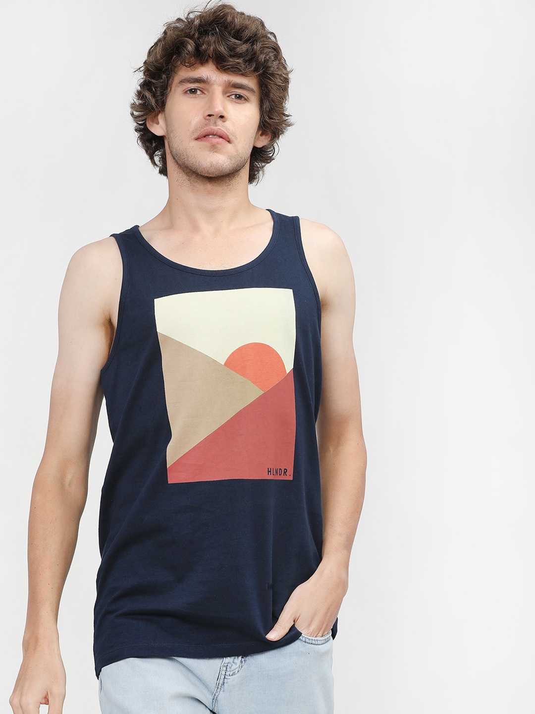 

HIGHLANDER Men Navy Blue & Pink Printed Slim Fit T-shirt