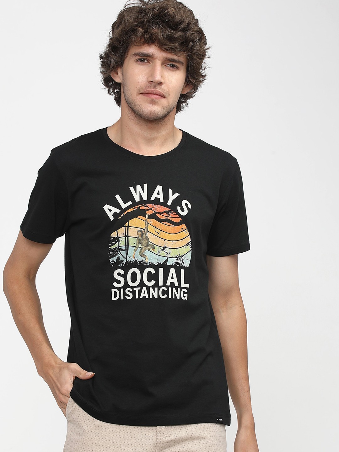 

HIGHLANDER Men Black Printed Cotton Slim Fit T-shirt
