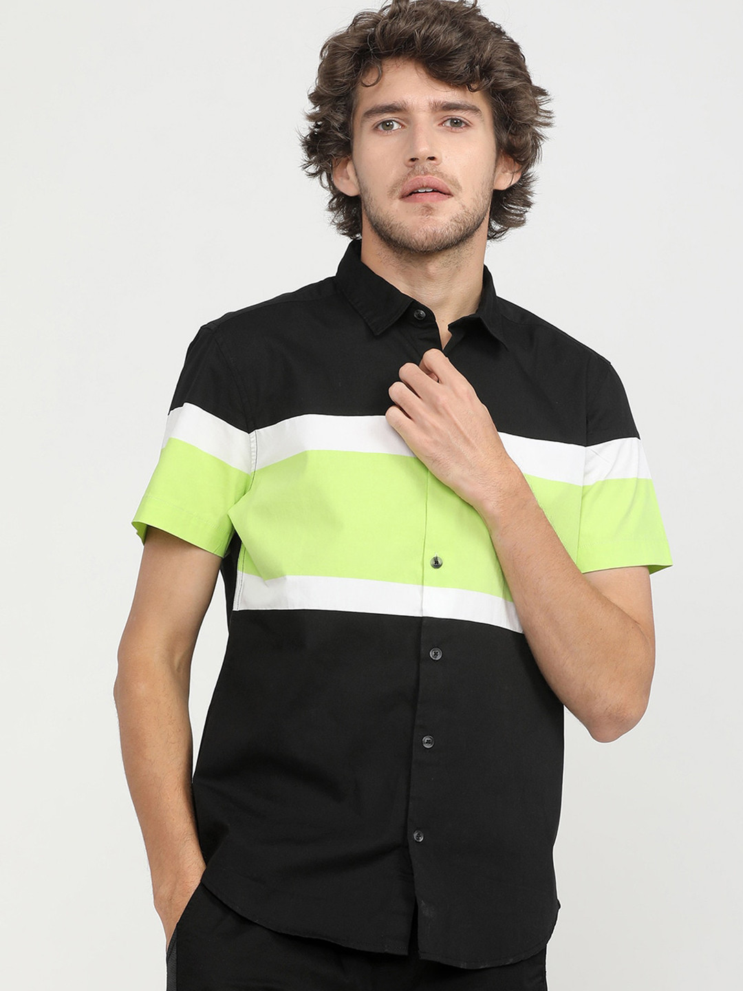 

HIGHLANDER Men Black & Green Colourblocked Slim Fit Casual Shirt