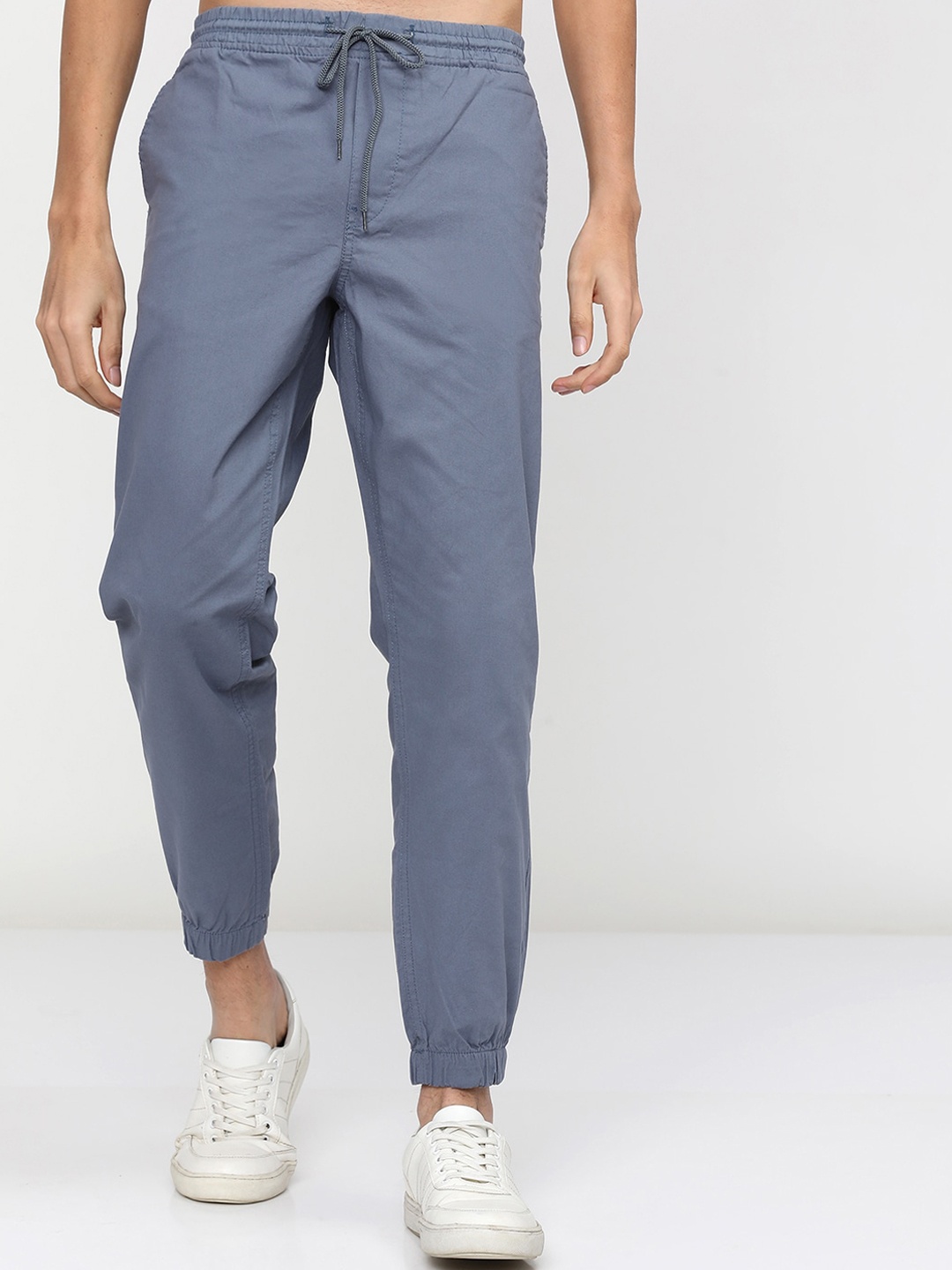 

HIGHLANDER Men Grey Slim Fit Cotton Joggers Trousers