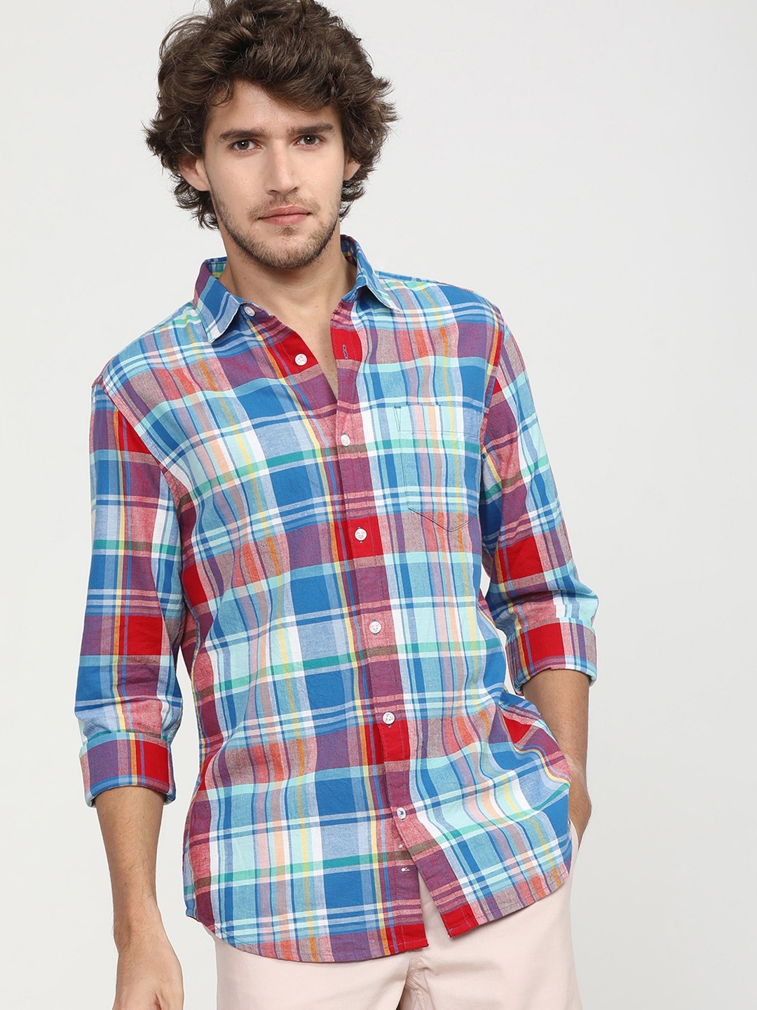 

HIGHLANDER Men Blue Checked Casual Shirt