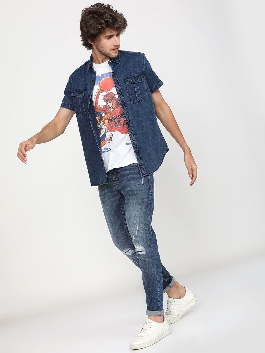 

LOCOMOTIVE Men Blue Slim Fit Mildly Distressed Heavy Fade Stretchable Jeans