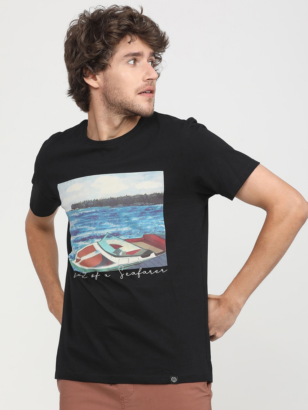 

LOCOMOTIVE Men Black Printed Slim Fit T-shirt