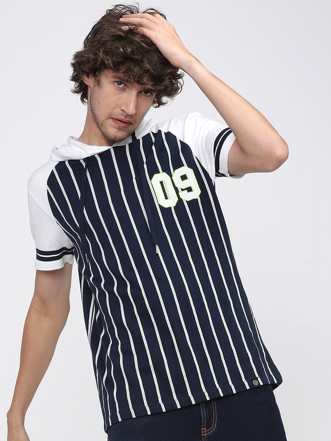 

LOCOMOTIVE Men Navy Blue Striped Slim Fit Cotton T-shirt