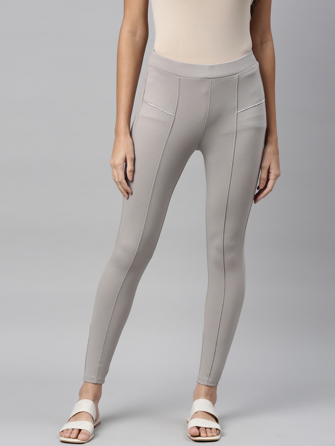 

TWIN BIRDS Women Grey Solid Tailored Fit Treggings