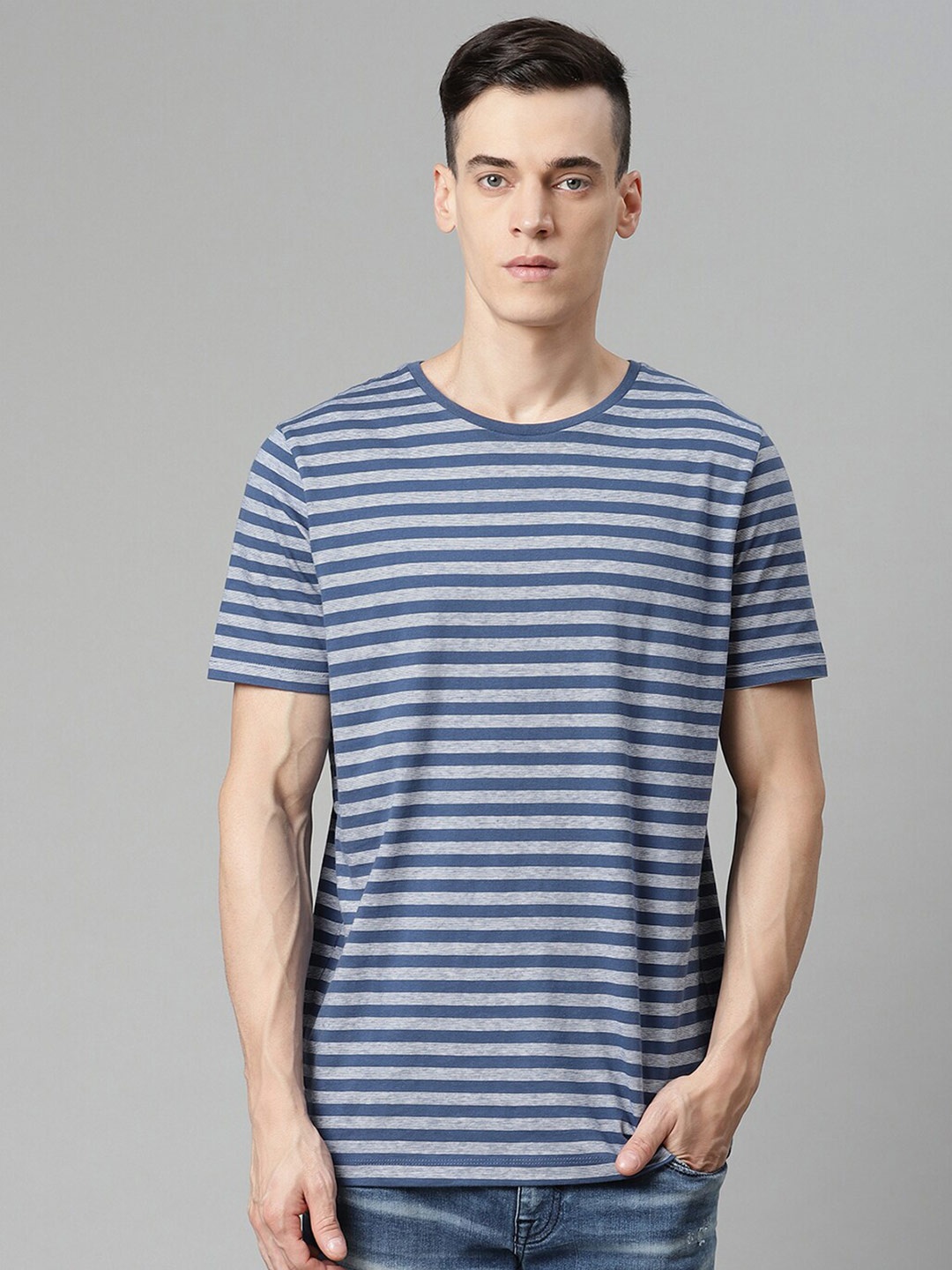 

Matinique Men Navy Blue Striped T-shirt