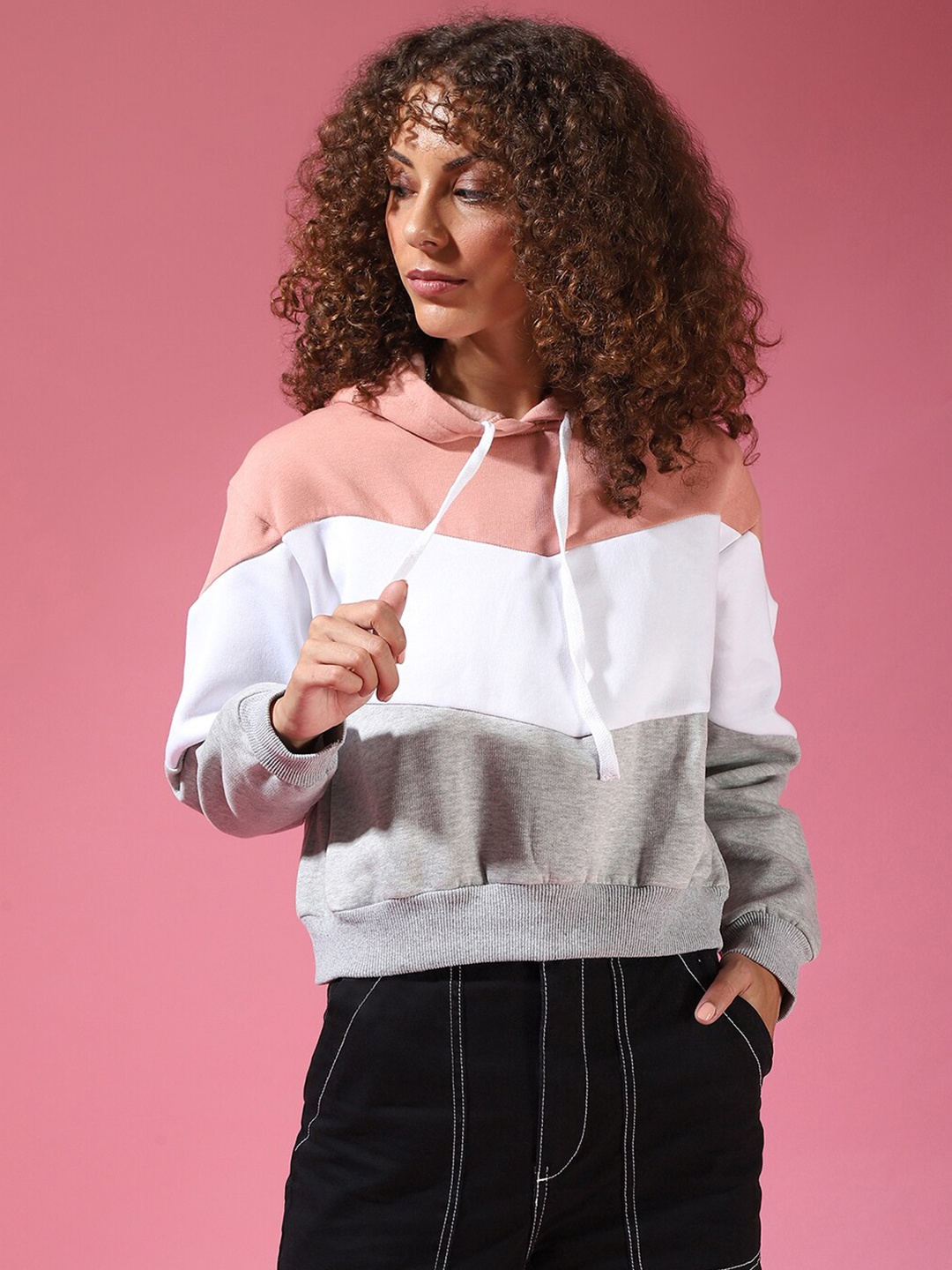 

Campus Sutra Women White & Peach Colourblocked Sweatshirt