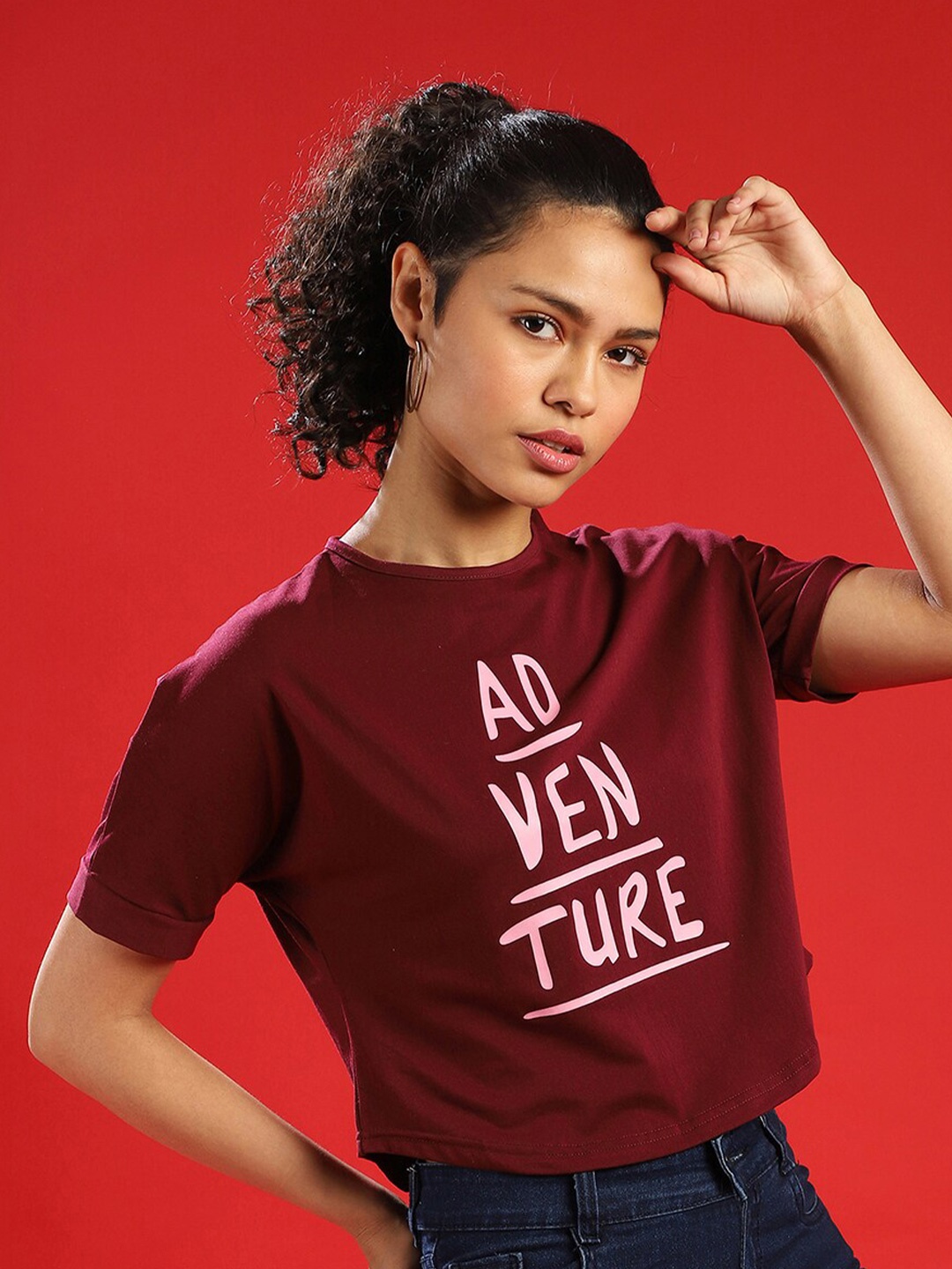 

Campus Sutra Burgundy Boxy Crop Top
