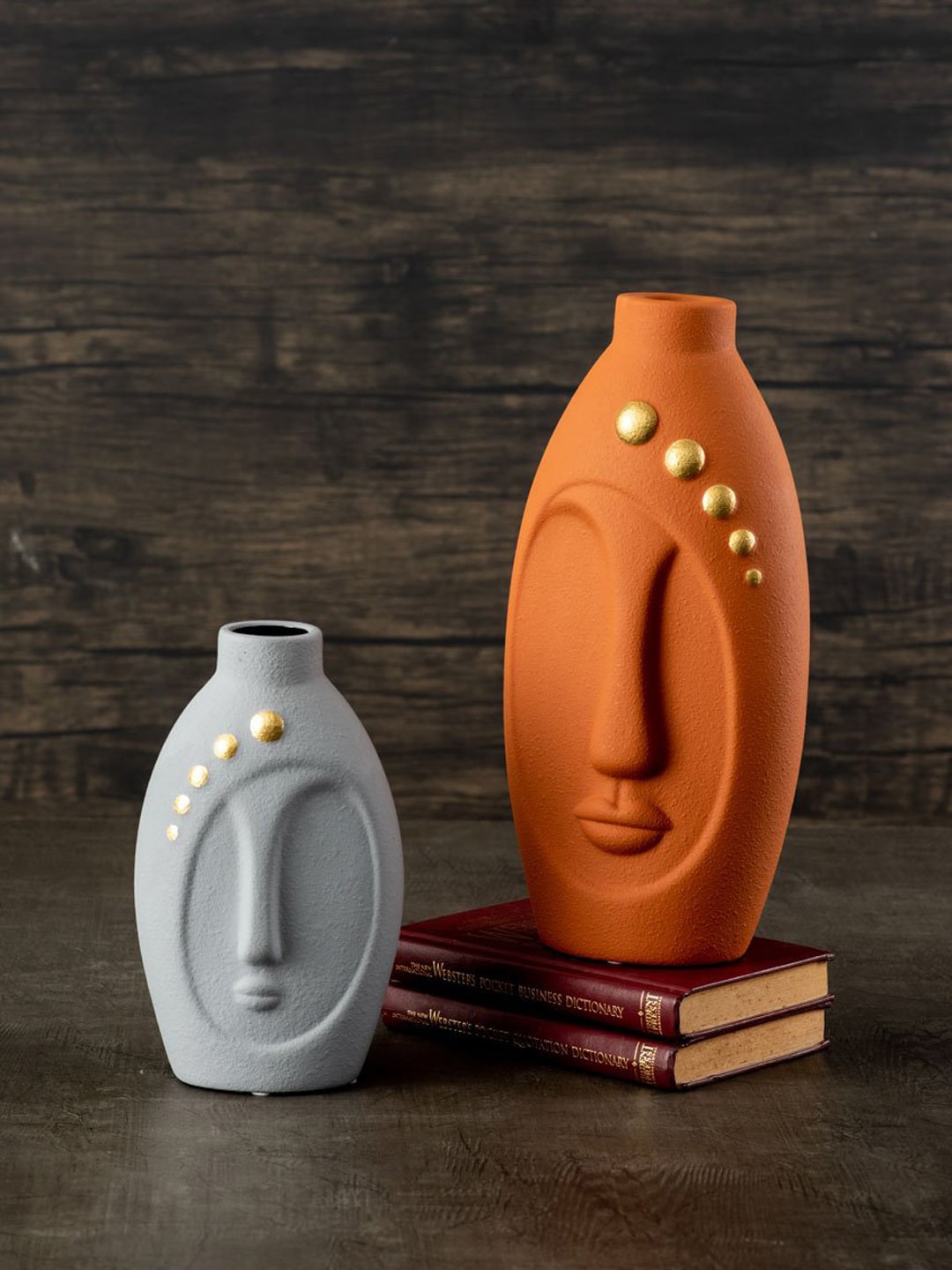

THEDECORKART Grey Faces Vase