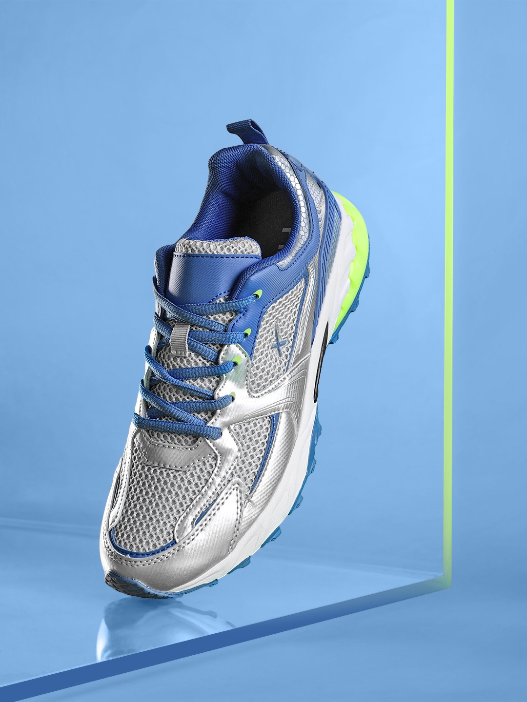 

HRX by Hrithik Roshan Men ICON Running Shoes, Silver
