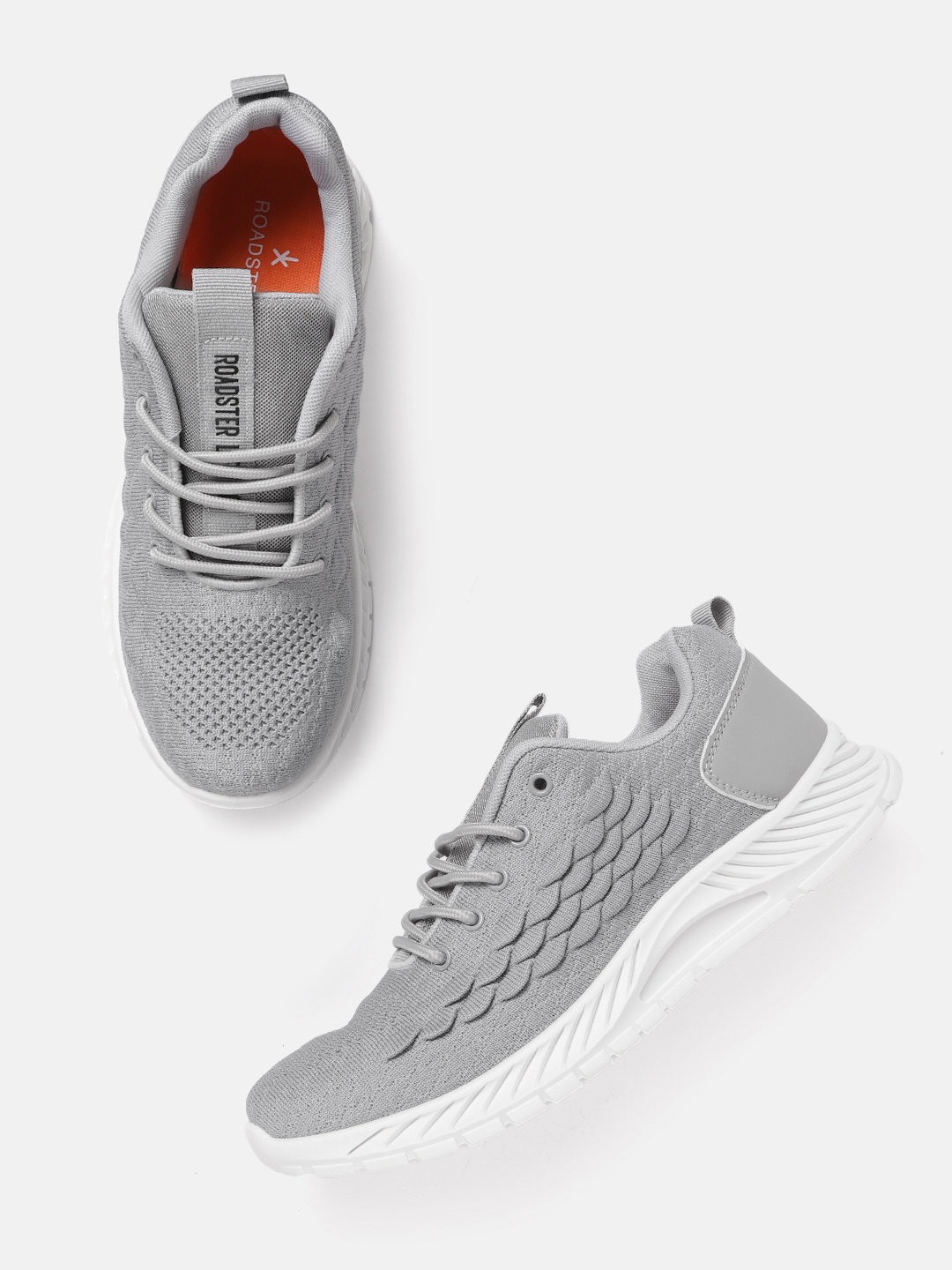 

Roadster Men Grey Woven Design Running Shoes