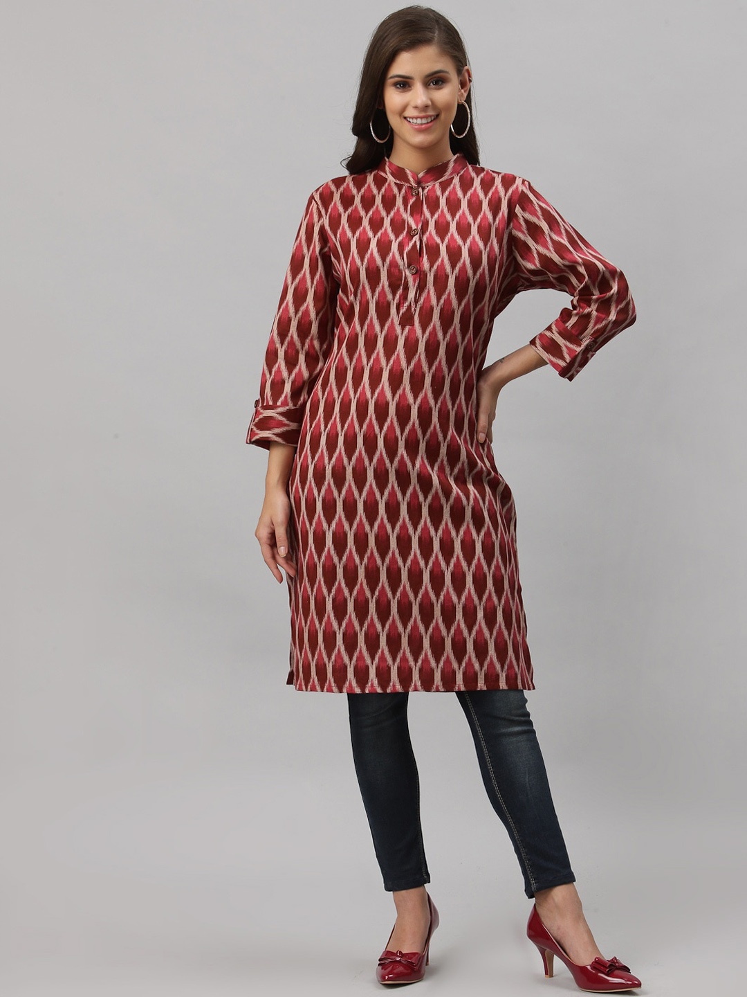 

Get Glamr Women Maroon Ethnic Motifs Printed Kurta