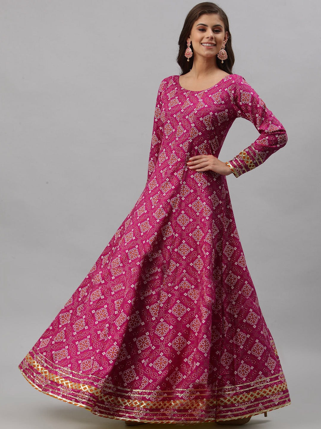 

Get Glamr Women Pink & White Ethnic Motifs Printed Gotta Patti Anarkali Kurta