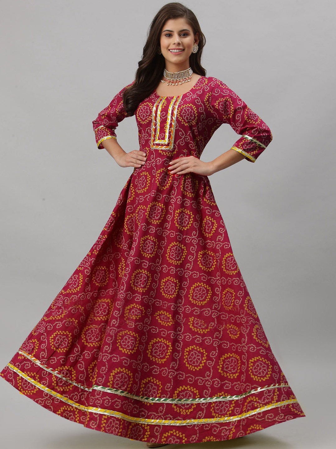 

Get Glamr Women Magenta Bandhani Printed Gotta Patti Indie Prints Anarkali Kurta