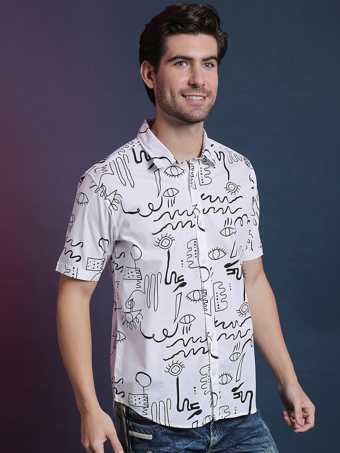 

Campus Sutra Men White Opaque Printed Casual Shirt