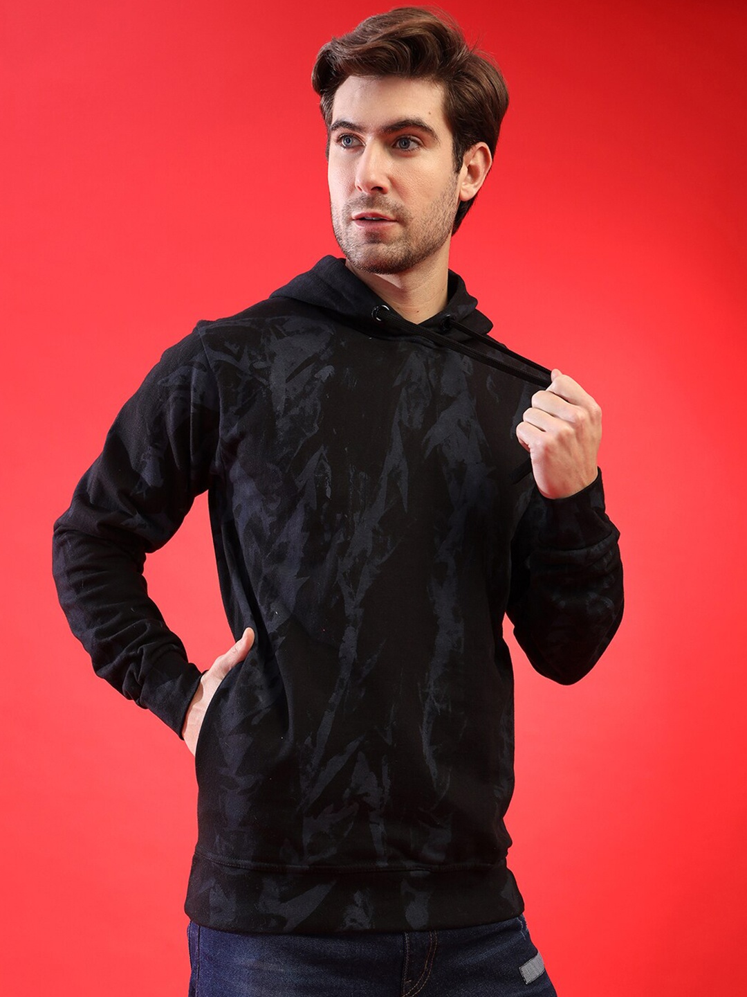

Campus Sutra Men Black Printed Hooded Sweatshirt