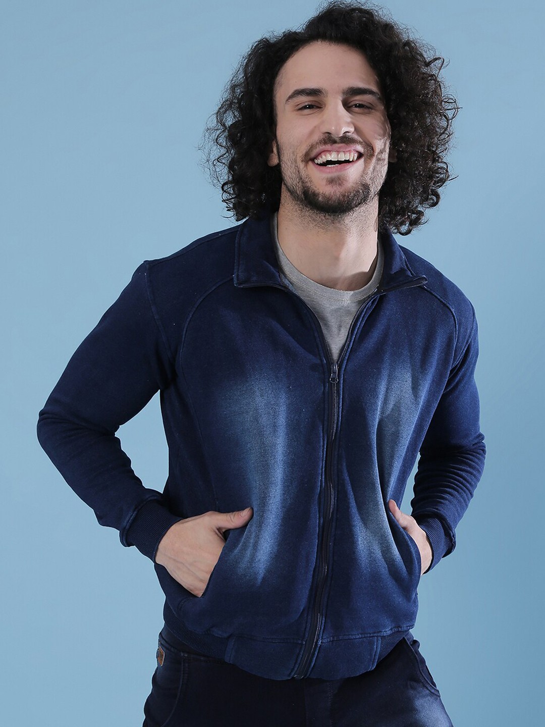 

Campus Sutra Men Blue Lightweight Tailored Jacket