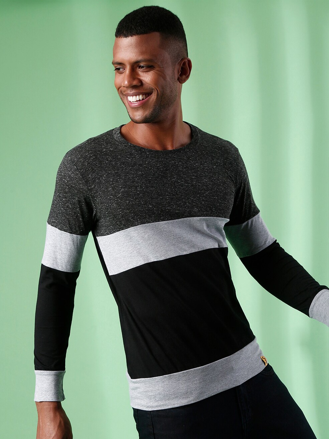 

Campus Sutra Men Charcoal & Grey Striped T-shirt