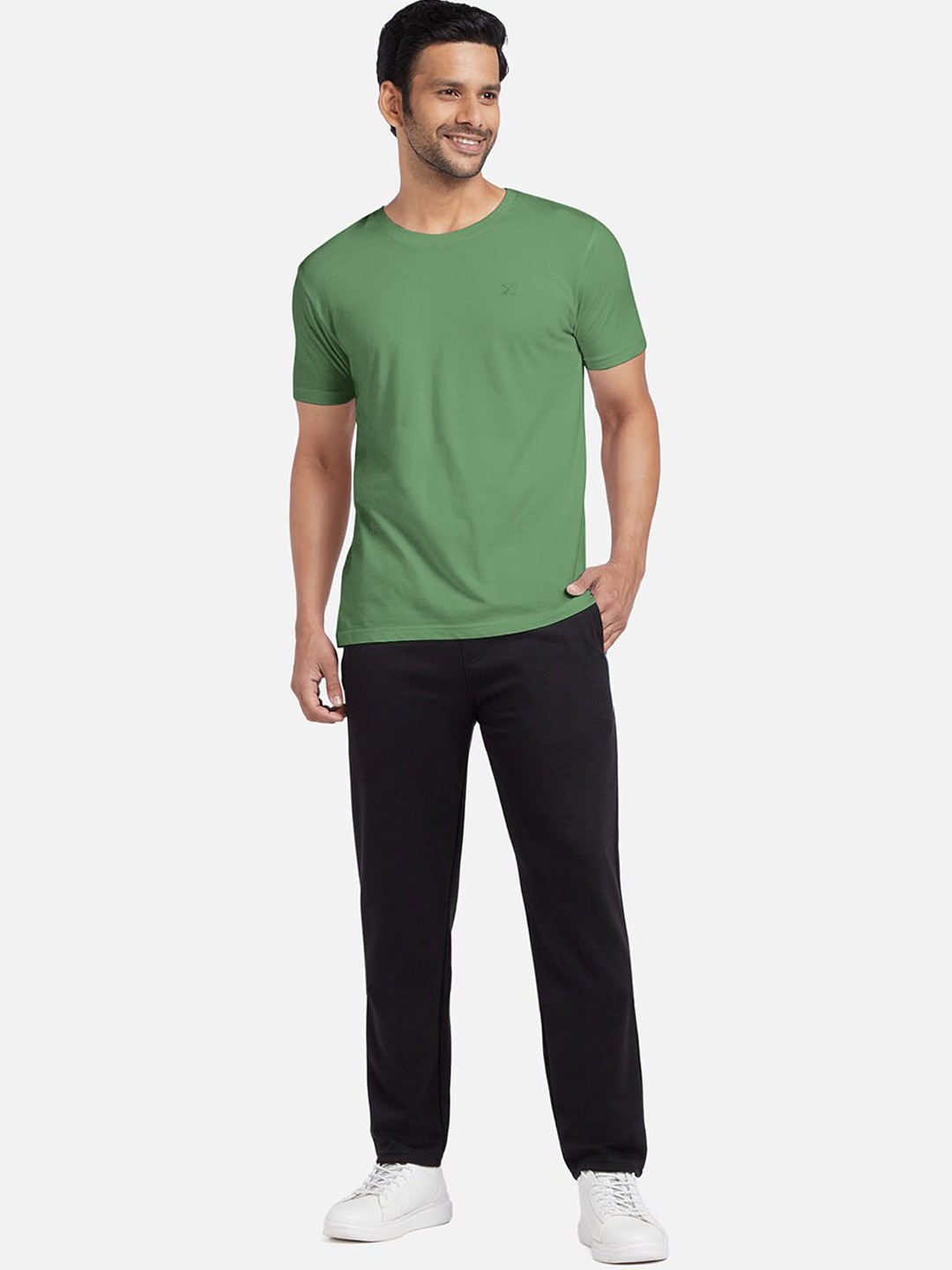 

XYXX Men Green & Black Pure Cotton Night suit