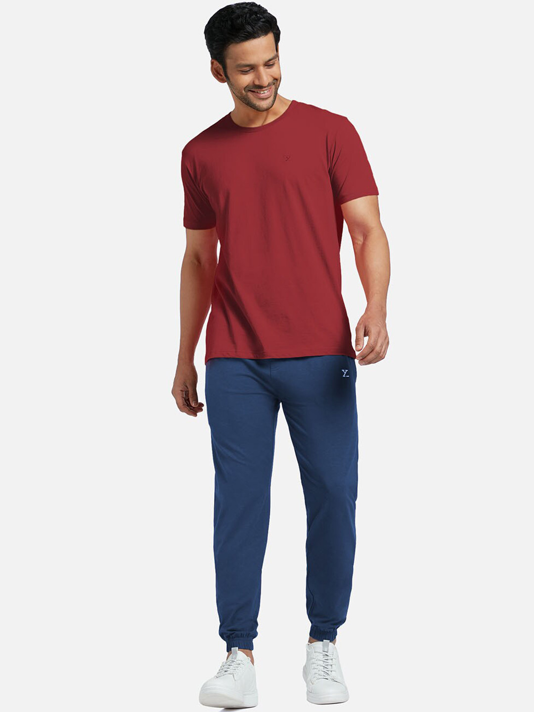 

XYXX Men Red & Blue Solid Track Suit
