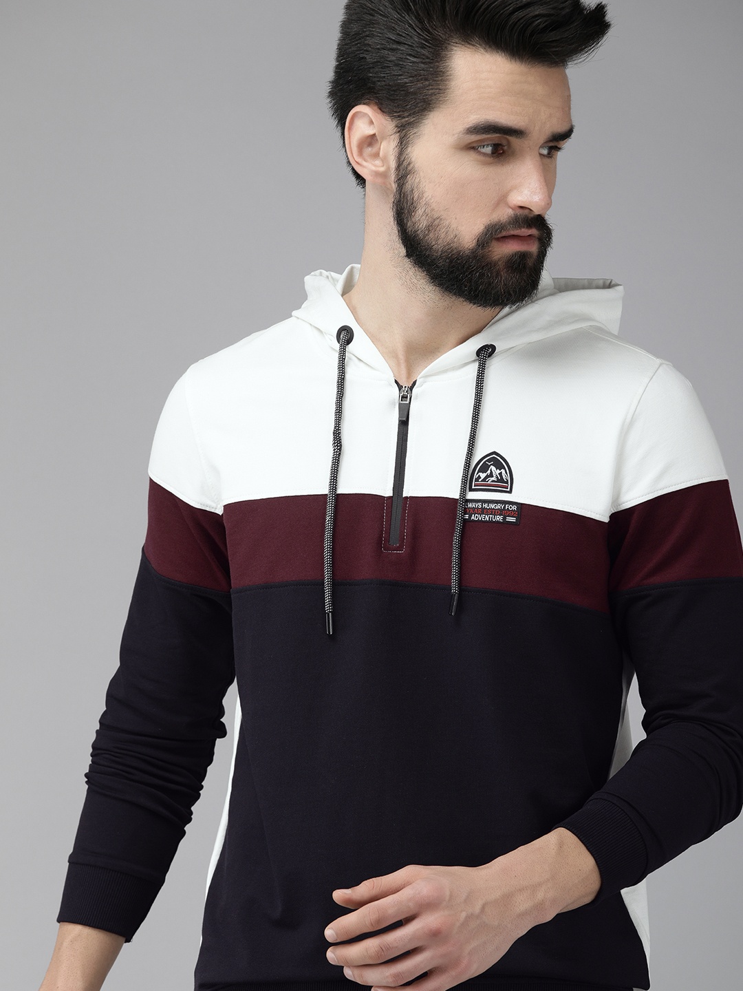 

SPYKAR Men Navy Blue & Off White Colourblocked Hooded Sweatshirt