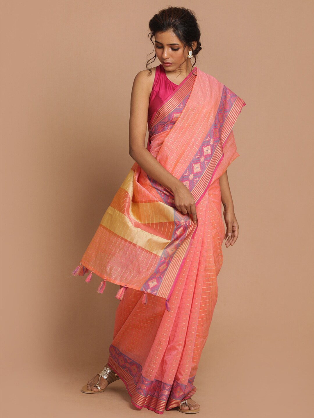 

Saranee Pink Woven Design Liva Saree