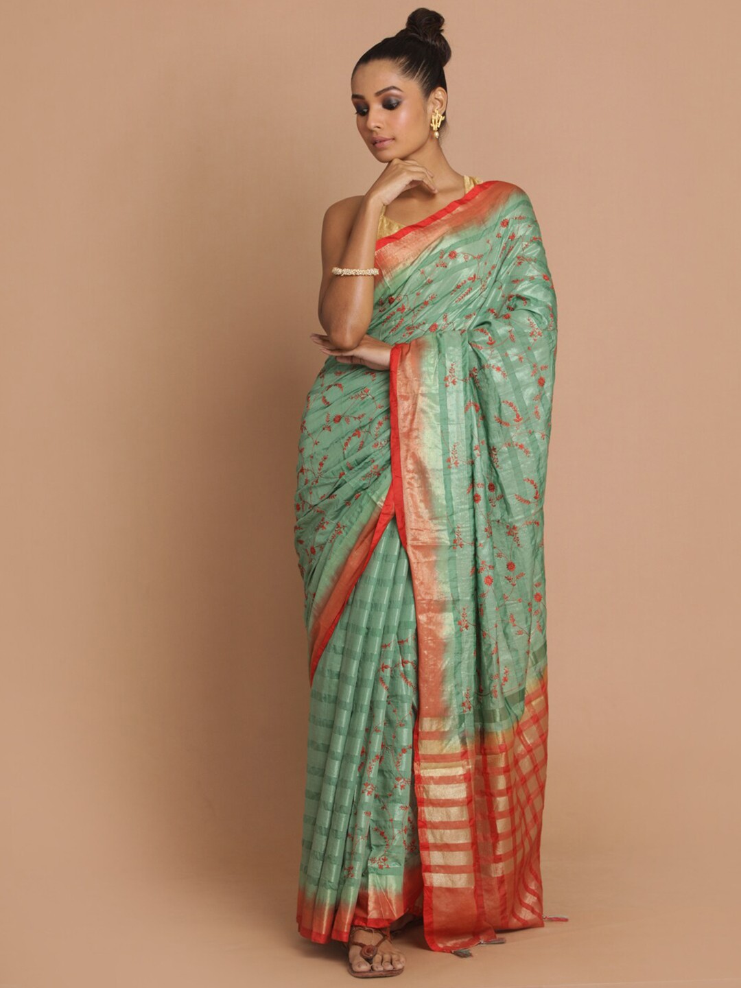 

Saranee Green & Red Floral Embroidered Liva Saree