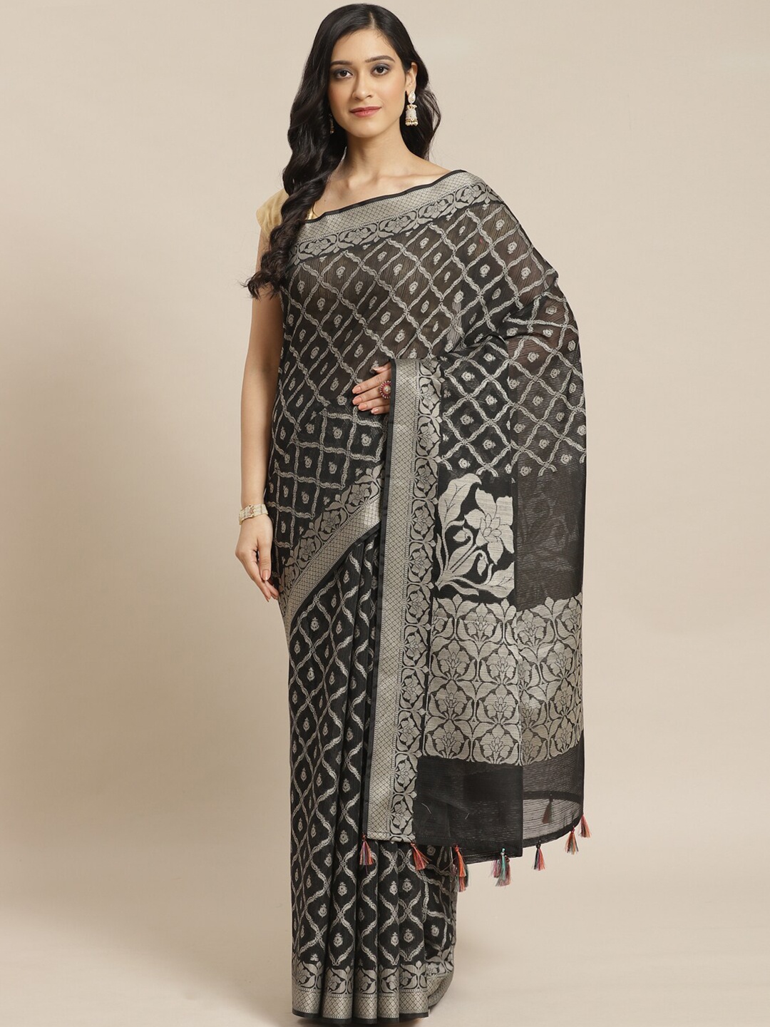 

Indethnic Black & Cream-Coloured Ethnic Motifs Zari Banarasi Saree