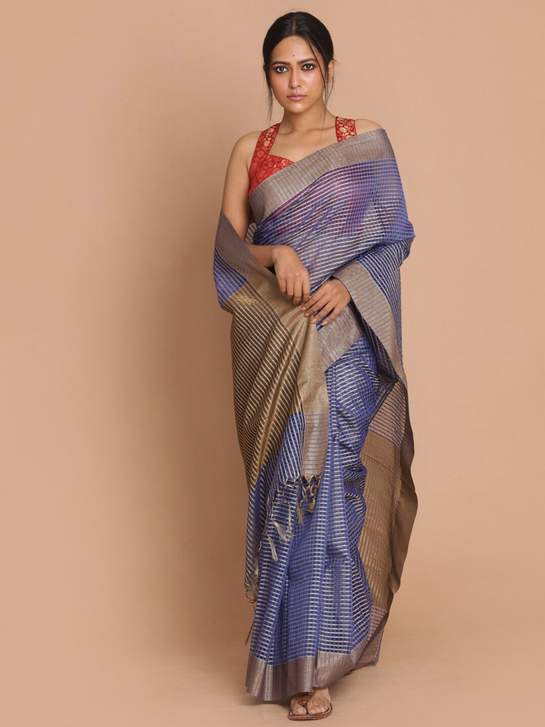 

Saranee Navy Blue & Gold-Toned Checked Zari Banarasi Saree