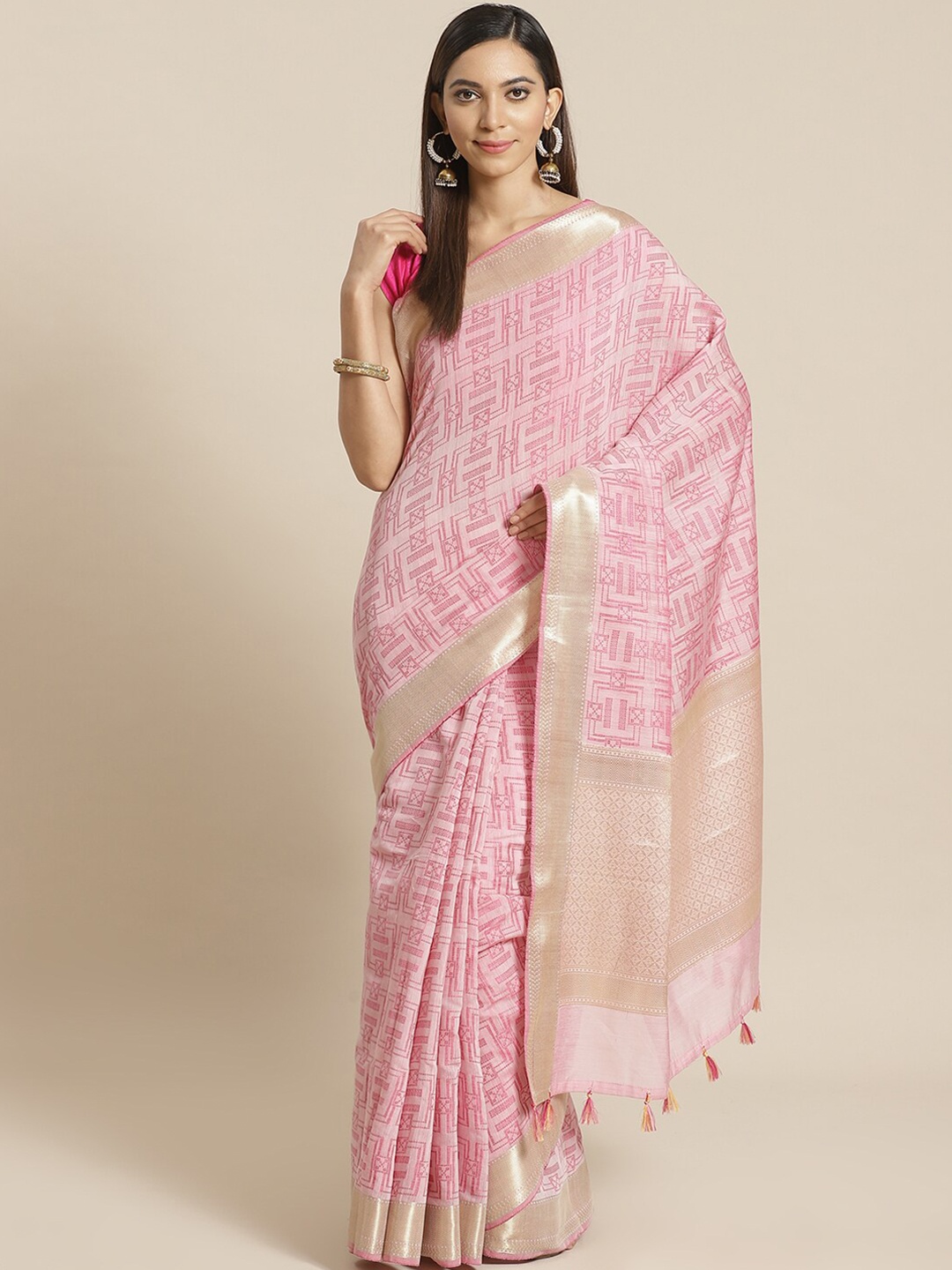 

Saranee Pink & Gold-Toned Banarasi Saree