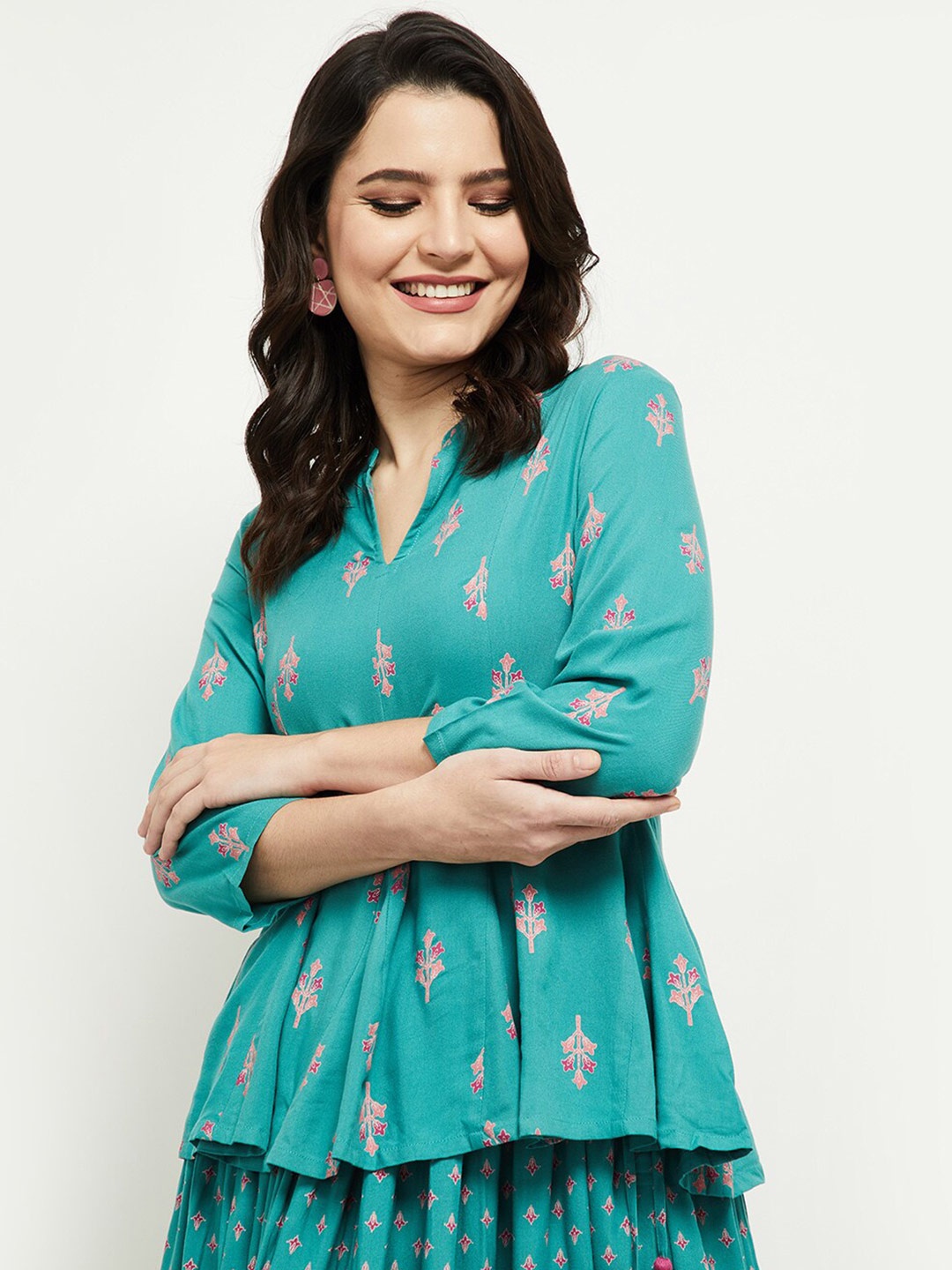 

max Turquoise Blue Printed Mandarin Collar A-Line Top