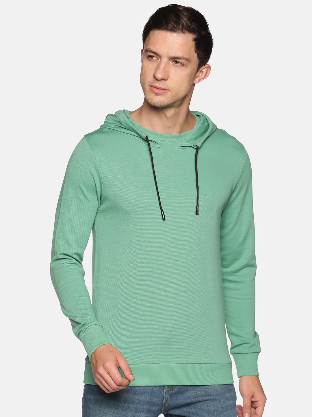

SHOWOFF Men Green Solid Hooded Sweatshirt