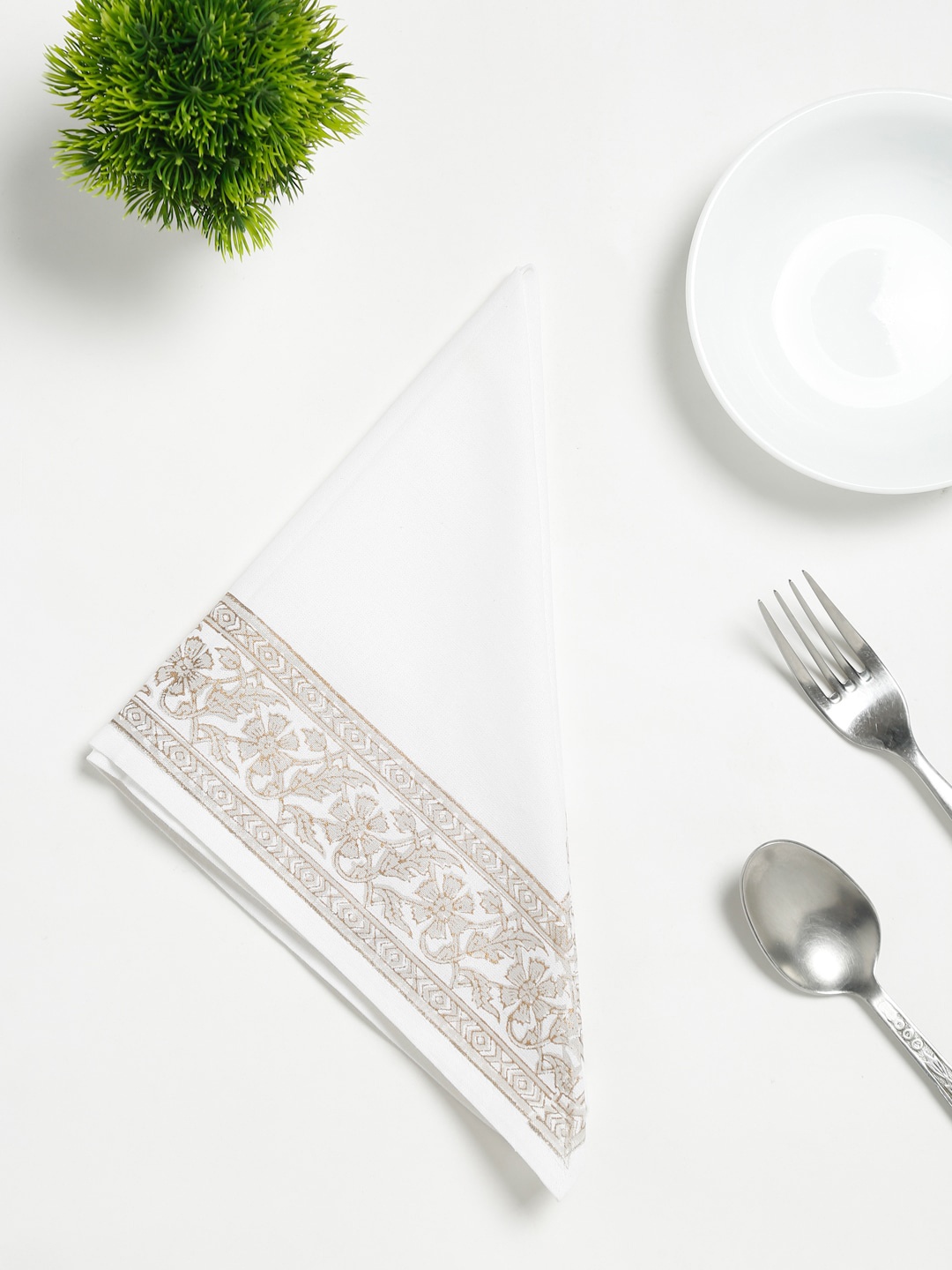 

Fabindia Set Of 4 Grey & White Printed Cotton Table Napkins