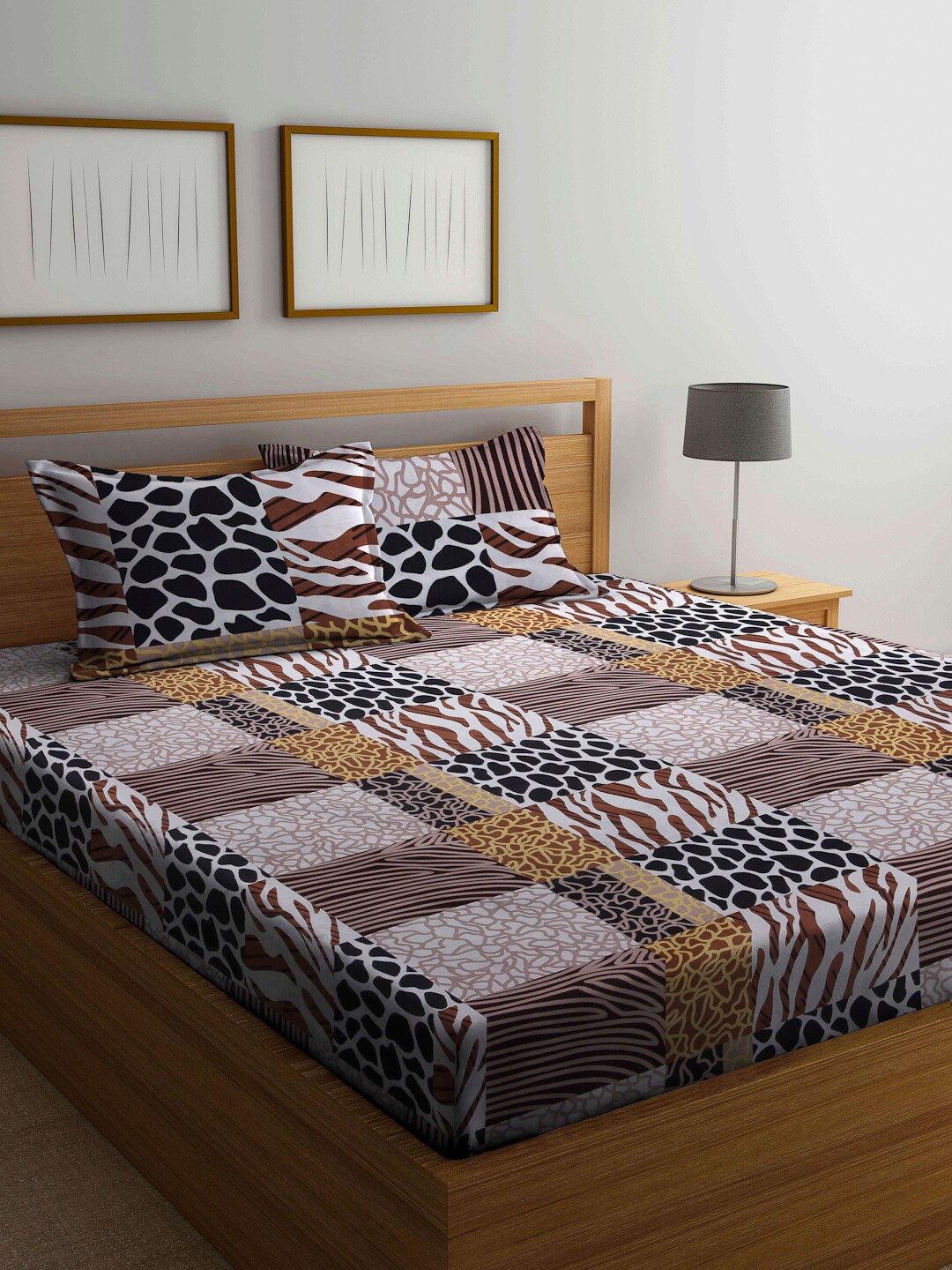 

Arrabi Multicoloured Animal Printed 300 TC King Bedsheet with 2 Pillow Covers, Multi