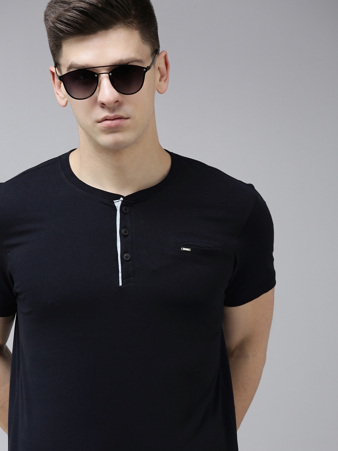 

SPYKAR Men Navy Blue Henley Neck Pure Cotton Slim Fit T-shirt