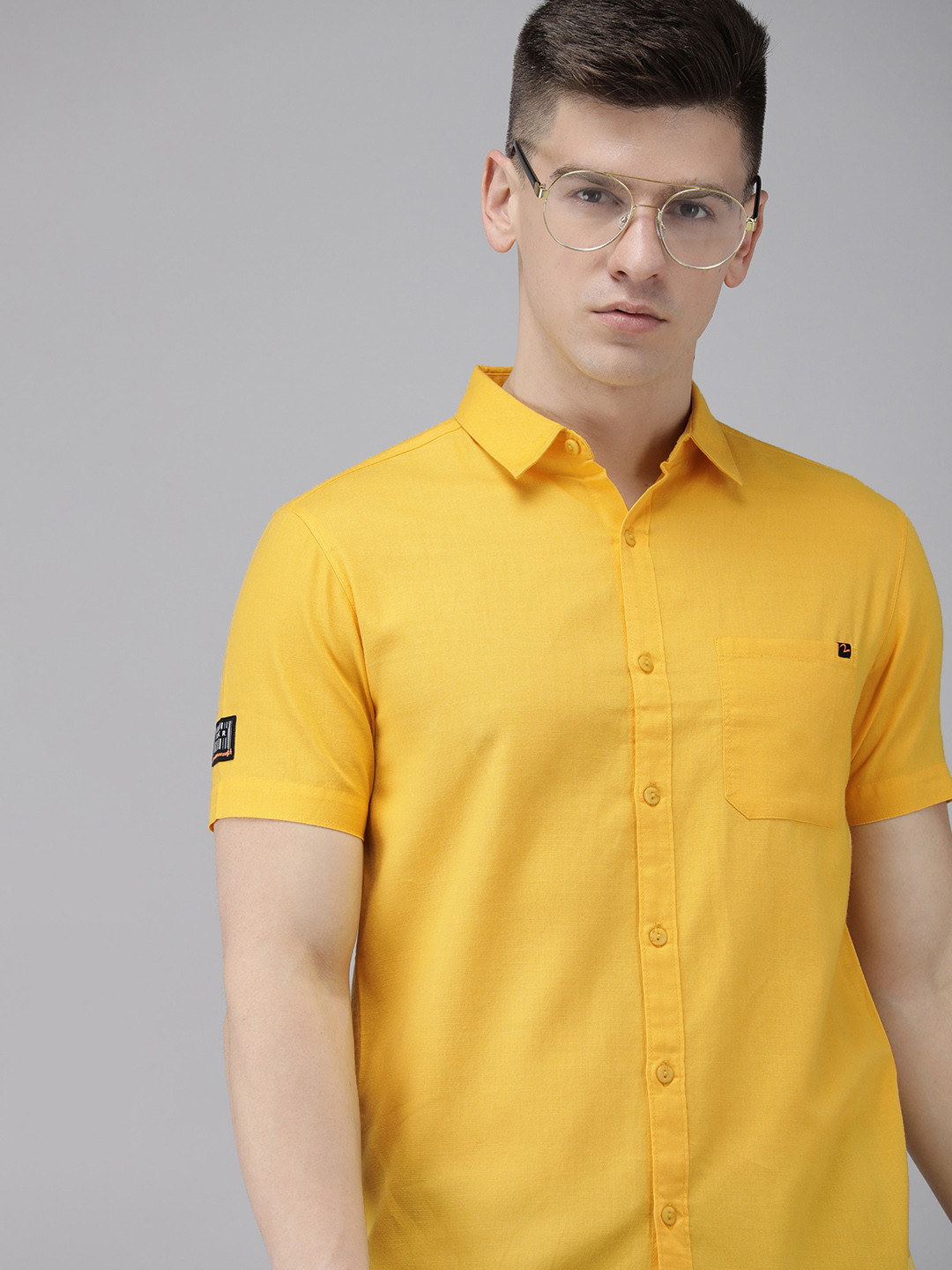 

SPYKAR Men Yellow Placement Printed Slim Fit Casual Shirt