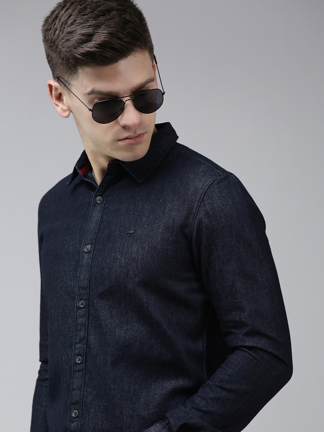 

SPYKAR Men Blue Self Designed Slim Fit Casual Shirt