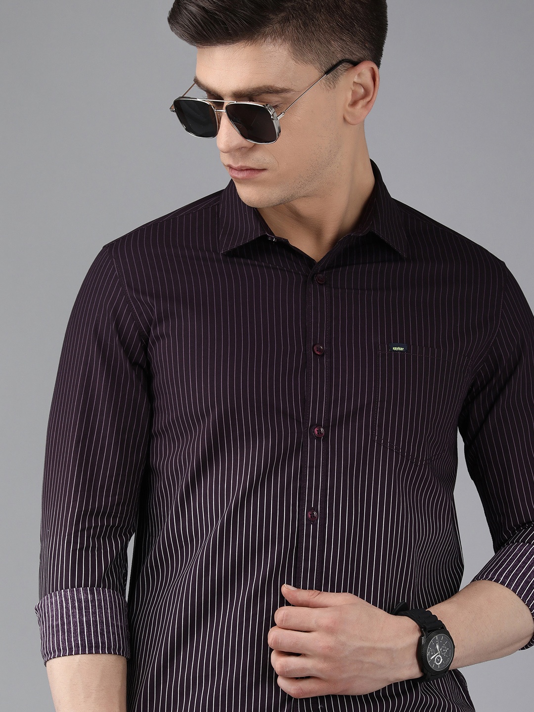 

SPYKAR Men Purple Striped Slim Fit Casual Shirt