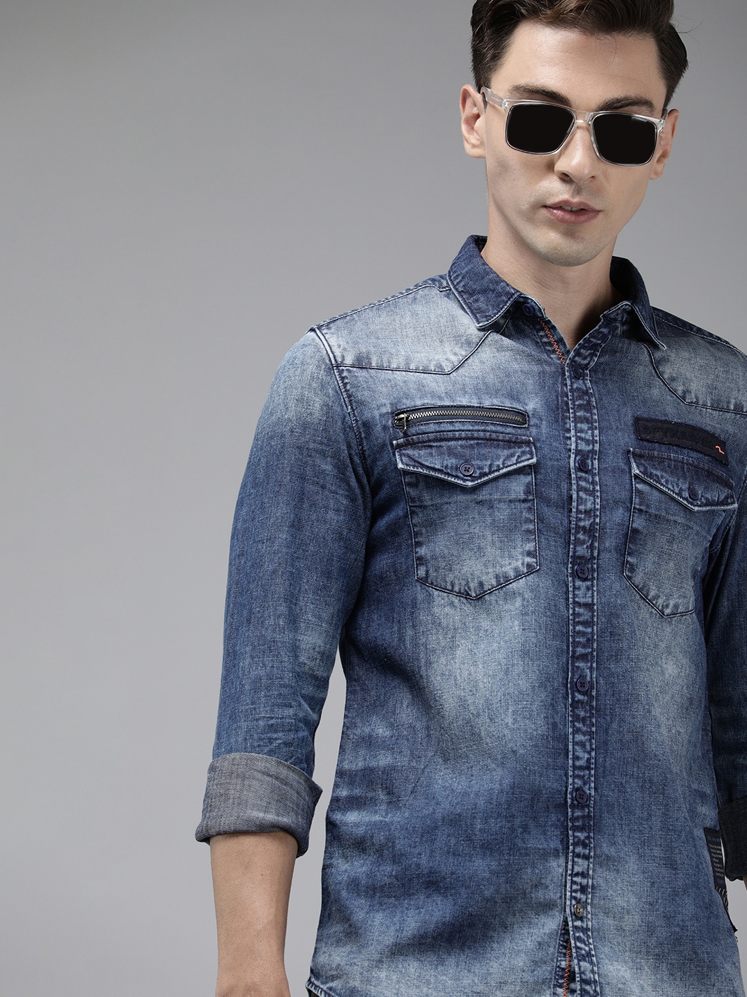 

SPYKAR Men Blue Slim Fit Faded Casual Shirt