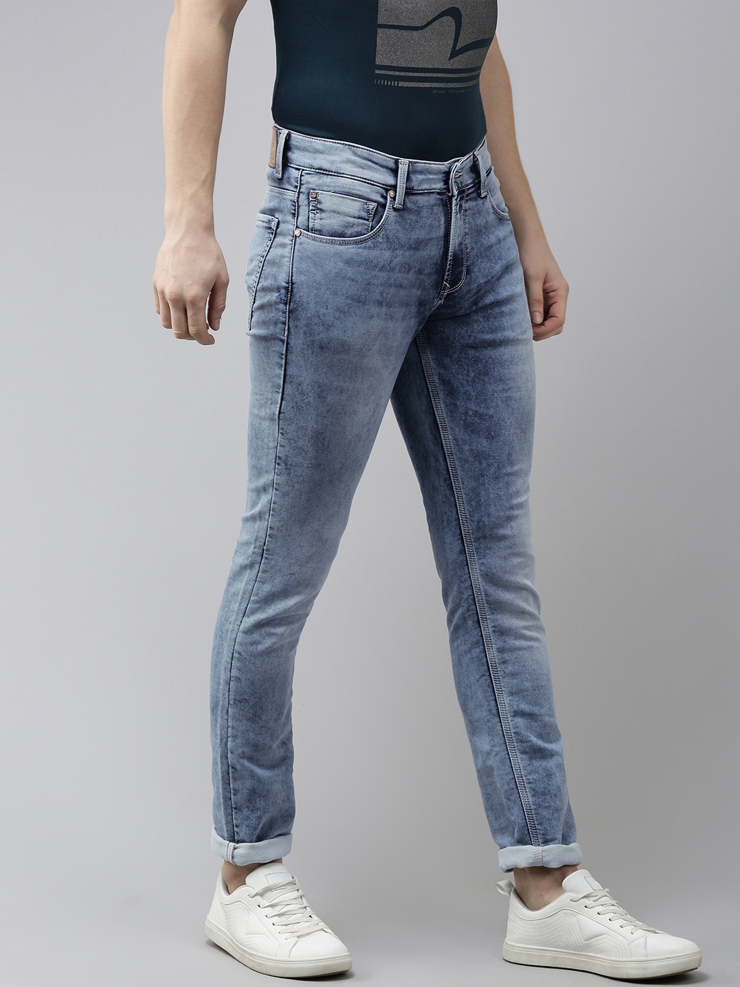 

SPYKAR Men Blue Skinny Fit Light Fade Stretchable Jeans