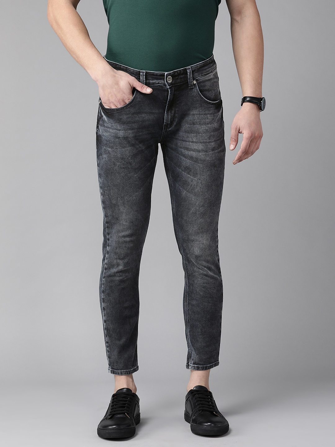 

SPYKAR Men Charcoal Slim Fit Light Fade Stretchable Jeans