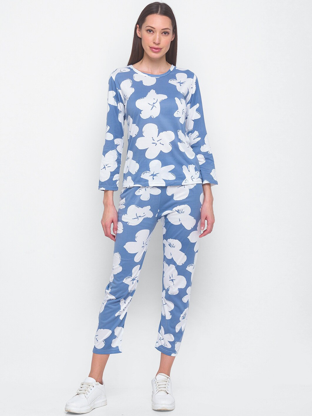 

LYKKEIN Women Blue Floral Loungewear Set