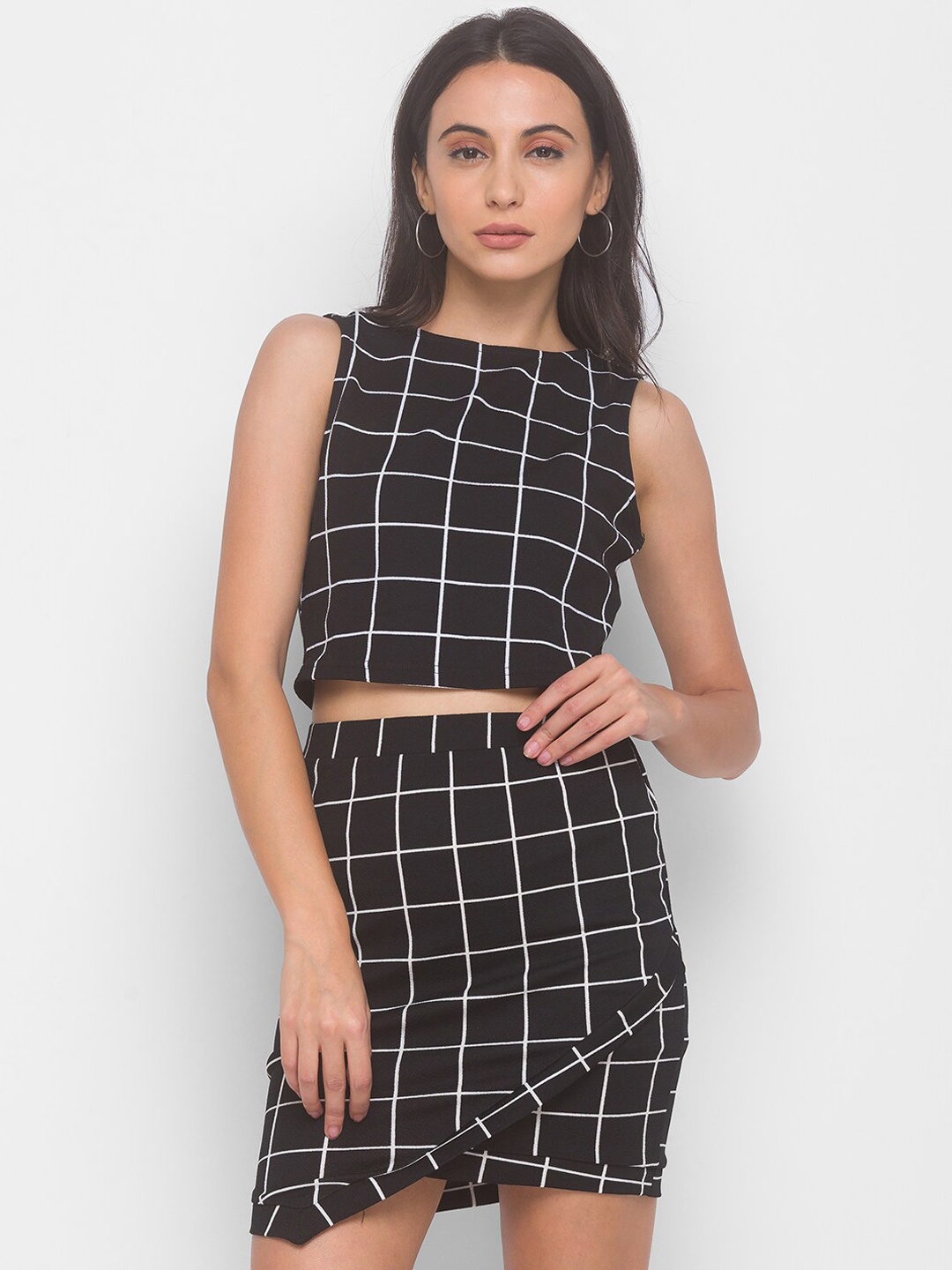 

LYKKEIN Women Black & White Checked Grid Crop Top & Skirt Co-Ord