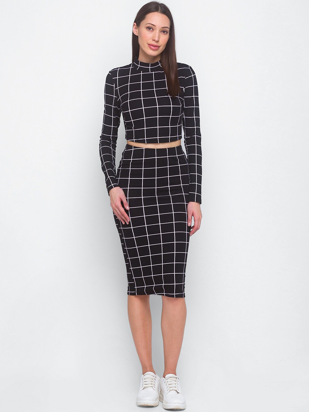 

LYKKEIN Women Black Checked Crop Top & Skirt Co-Ords
