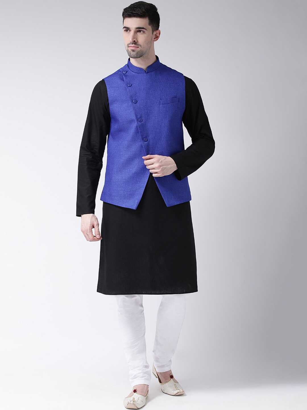 

TABARD Men Black Regular Pure Cotton Kurta with Pyjamas and Nehru Jacket