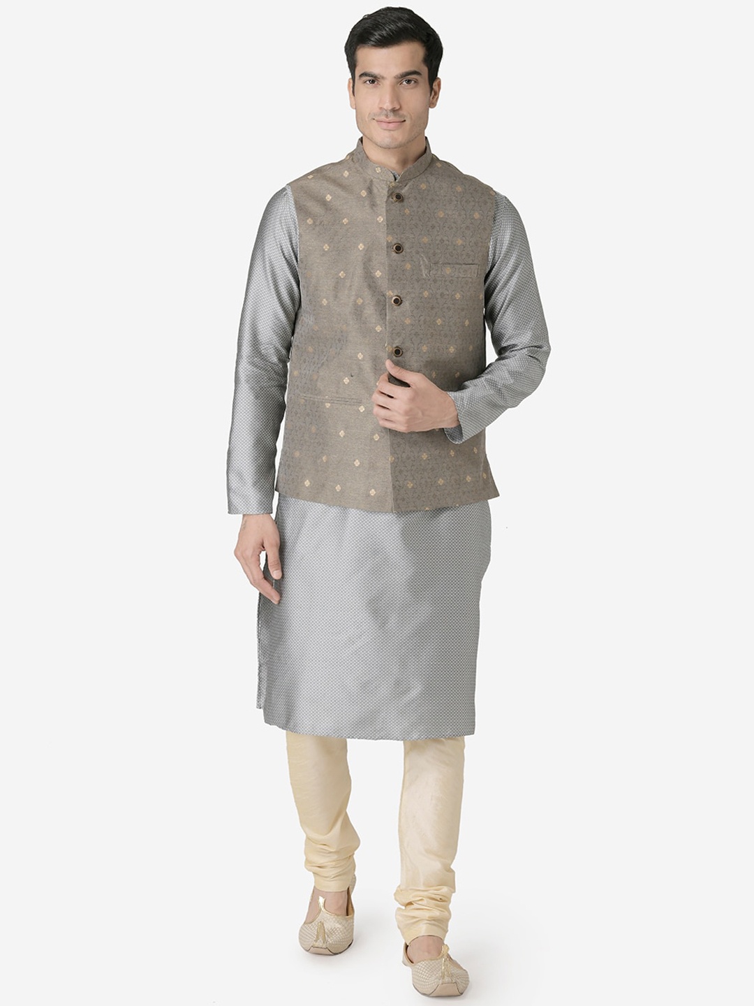 

TABARD Men Grey Regular Dupion Silk Kurta with Churidar and Nehru Jacket