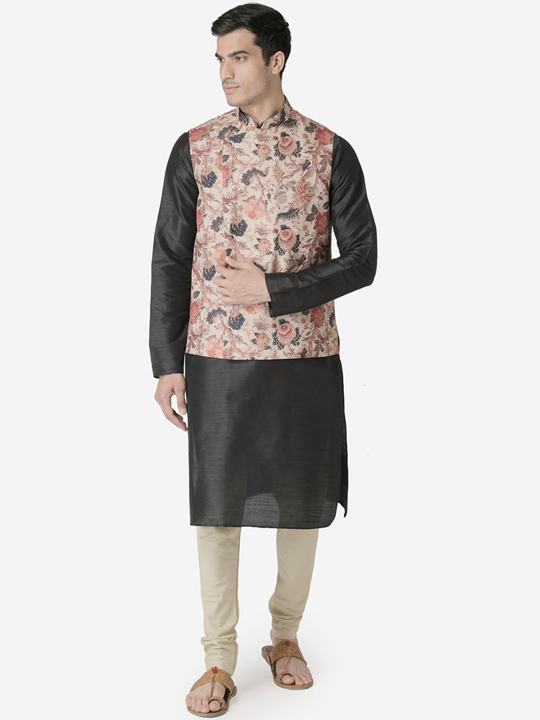 

TABARD Men Black Regular Dupion Silk Kurta with Churidar and Nehru Jacket