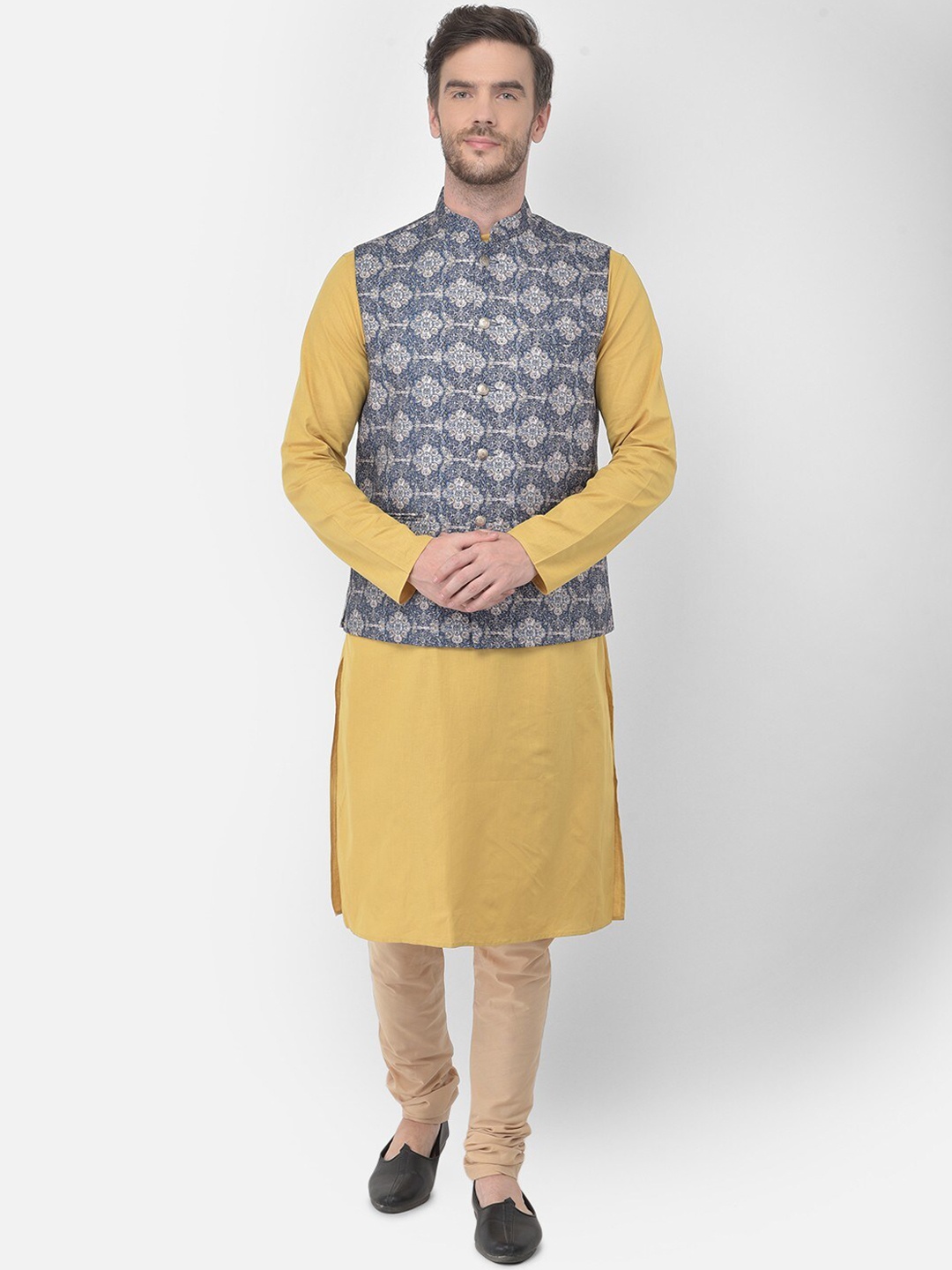 

TABARD Men Beige Regular Pure Cotton Kurta with Churidar and Nehru Jacket