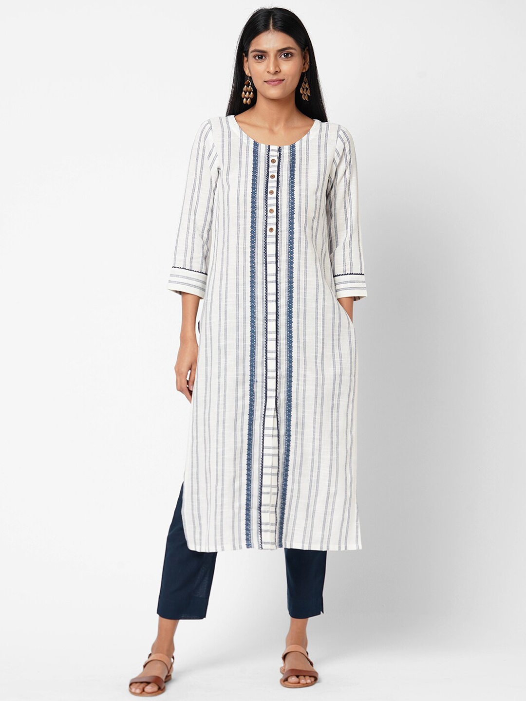 

KAMI KUBI Women White & Blue Striped Thread Work Pure Cotton Dobby Kurta