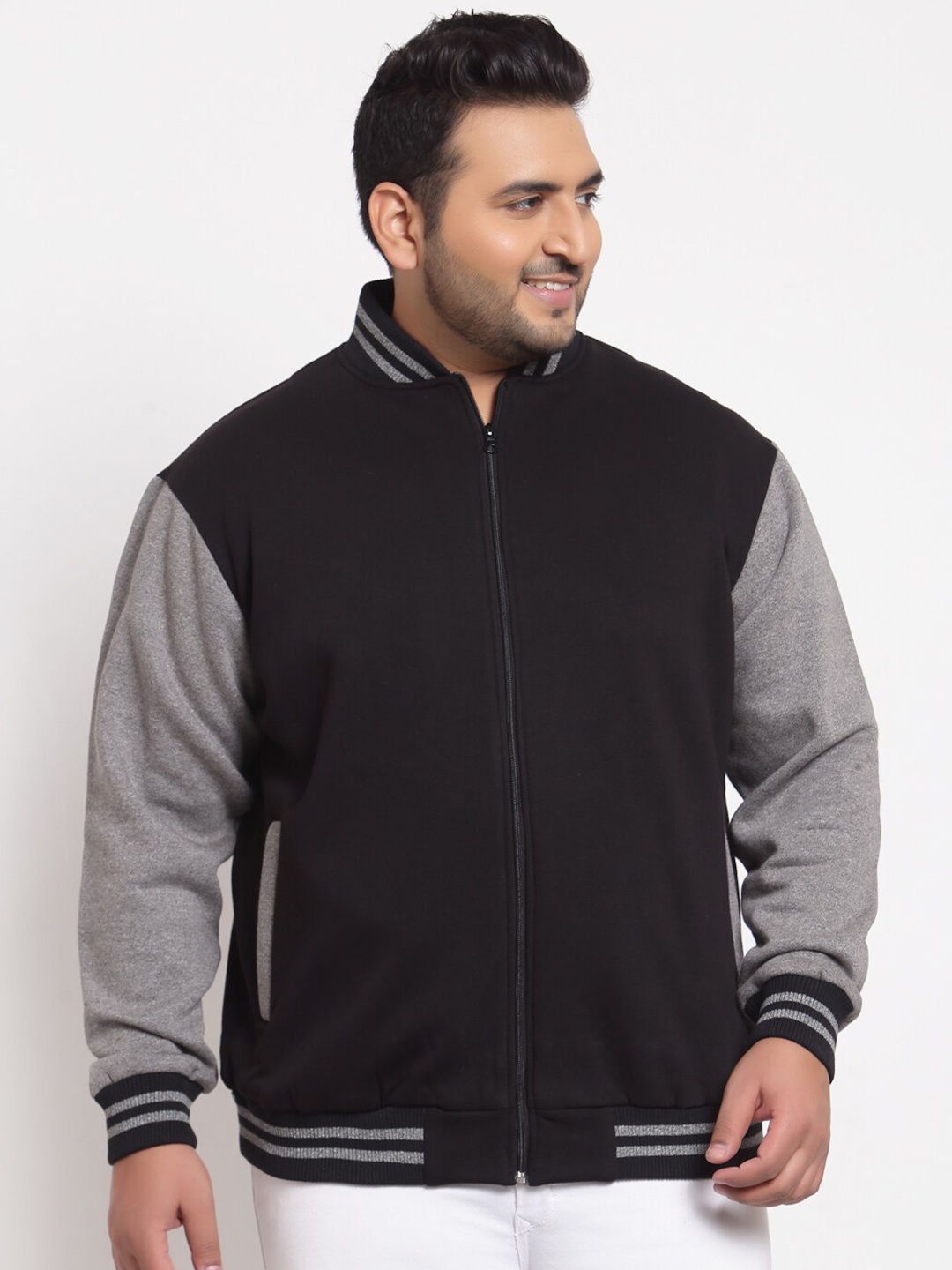 

plusS Men Black Colourblocked Mock Collar Sweatshirt